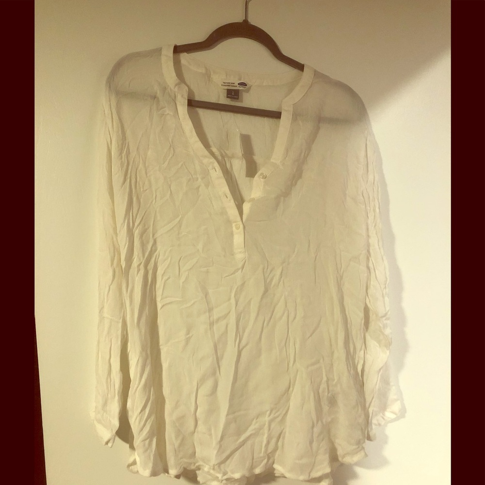 White linen tunic top